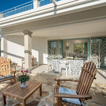 Villa Bella Mari' *